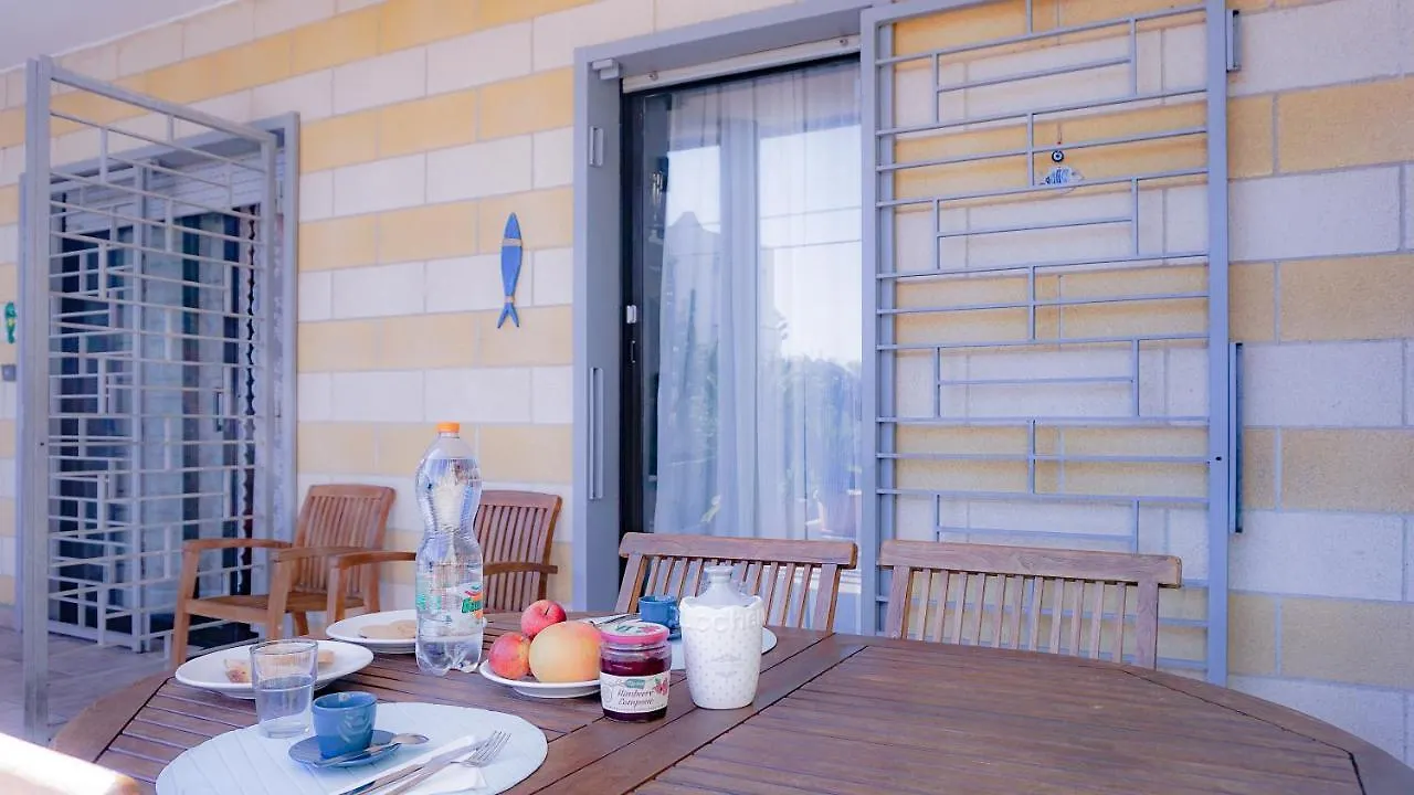 Appartement Sea And Fly Home - Camera Privata In Villa Al Mare Bari